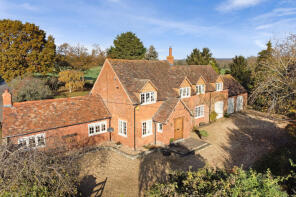 The Old Barley House, School Road, Evesham WR11 8XN