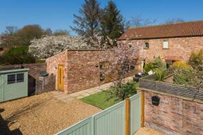 Swallows Barn, Main Street, York YO42 4QE