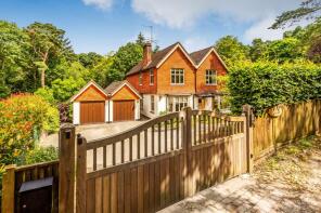 Tarn Cottage, Tarn Road, Hindhead GU26 6TP