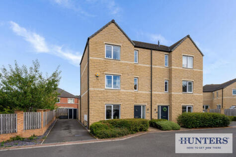 West Wood Close, Apperley Bridge, Bradford