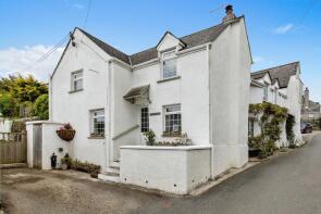 Oversteps, Road From Bocaddon To St Marnarchs Road, Looe PL13 2NX