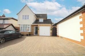 2, Highland Grove, Billericay CM11 1AF