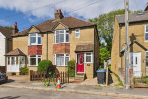 11, Grosvenor Terrace, Hemel Hempstead HP1 1QJ