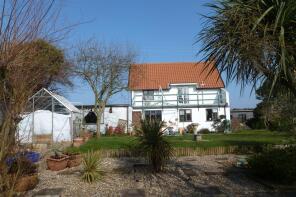 Windy Ridge, Cromer Road, Cromer NR27 0LT