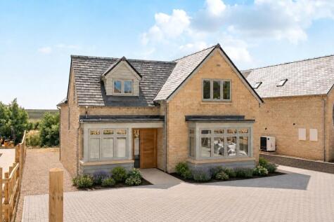 Shilton Road, Carterton, Oxfordshire