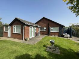 17, Mellows Close, Reepham, Lincoln LN3 4DT