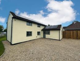 Chinnock, Dereham Road, King's Lynn PE32 2NQ