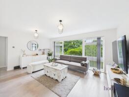 7, Moat Court, Shaw Close, Chertsey KT16 0PH