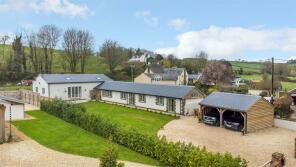 The Long Barn, White Lackington, Piddletrenthide DT2 7QU