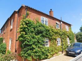23, Carlton Road, Grantham NG32 2BG