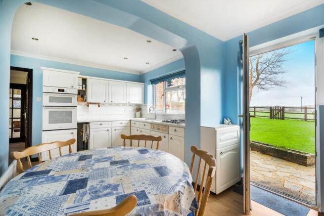 Kitchen/Breakfast