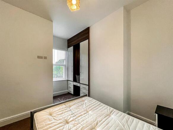 Room 3 2.jpg