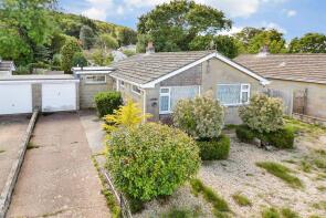 5, Strathwell Crescent, Ventnor PO38 2QZ