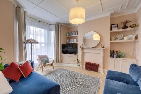 Sandhurst Road, Catford, SE6