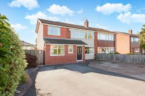 1, Lonsdale Drive, Leyland PR26 9SA