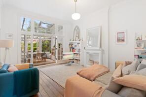 210b, Walm Lane, London NW2 3BP