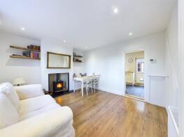 4, Mount Pleasant Cottages, Lenham Road, Maidstone ME17 2PA