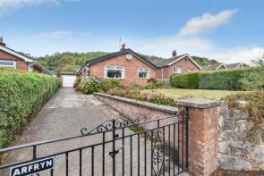Arfryn, Cymau LL11 5EU
