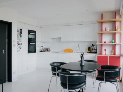 Keeling House, London, E2