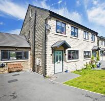 17, Tyersal Gardens, Tyersal, Bradford BD4 8AX