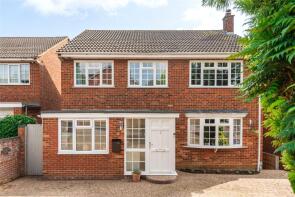 33, Grange Close, Hitchin SG4 9HD