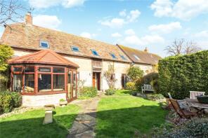 The Hayloft, Lower Binton Lane, Stratford-upon-avon CV37 9TQ