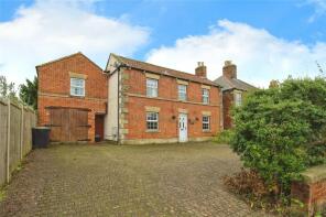 59, Woodmarsh, Trowbridge BA14 0SA