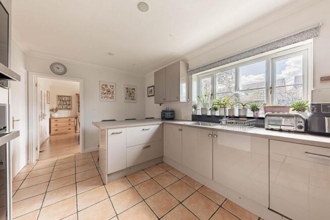 Kitchen (1)