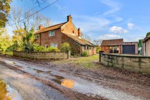 Dove Cottage, Squires Road, Norwich NR13 3PZ