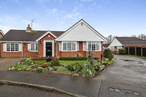 26, Chestnut Way, Ely CB6 2YR