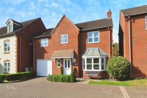 40, Chestnut Drive, Coalville LE67 1GW