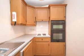 33, Bryn Ffynnon, Y Felinheli LL56 4SX