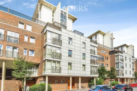 Cross Street, Portsmouth, Hampshire