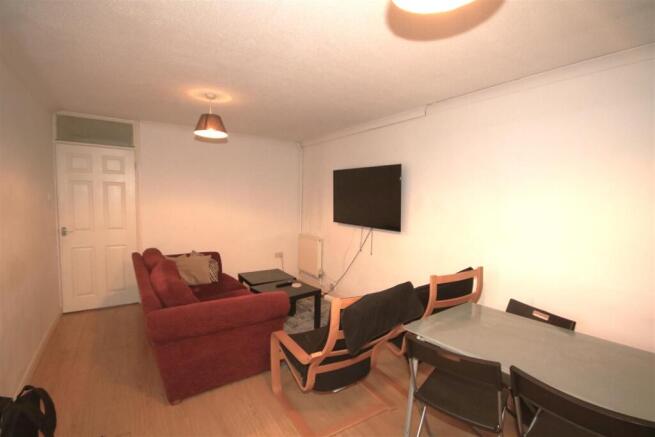 Living Room a.JPG