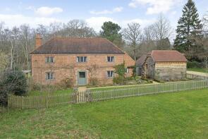Kingshott Cottage, Lombard Street, Godalming GU8 6BH