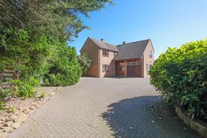 Bellcrest, Main Street, Banbury OX17 1QU