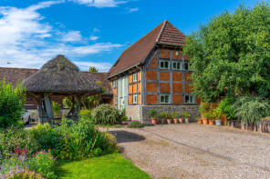 Swallows Barn, Twyning Green, Twyning, Tewkesbury GL20 6DF