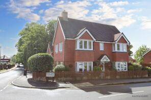 1, Bow Lake Gardens, Eastleigh SO50 6JH