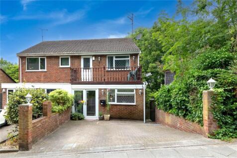 Crescent Rise, Luton, Bedfordshire, LU2