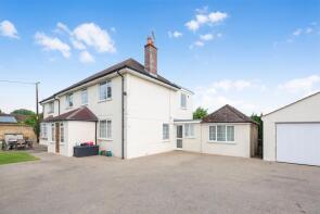 Hinton Lodge, Crown Road, Sturminster Newton DT10 1LN