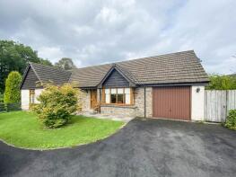 12 Park Reed, Lon Yr Afon, Llandrindod Wells LD1 6LX