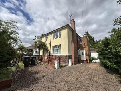 Oakland Road, Mansfield, Nottinghamshire, NG19