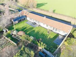 Long East Barn, New Road, East Huntspill, Highbridge TA9 3PZ