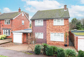 7, Lynsey Close, St. Albans AL3 7PW