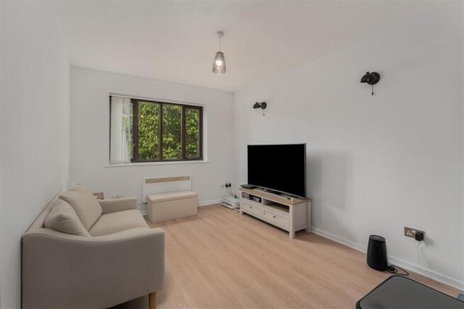 21 Parklands, Banbury-6.jpg