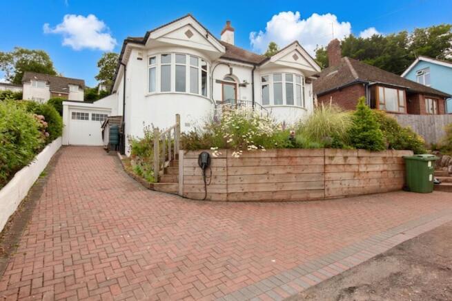 Property, Driveway & Parking