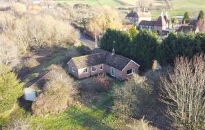 White Wings, Kenardington Road, Ashford TN26 2BS