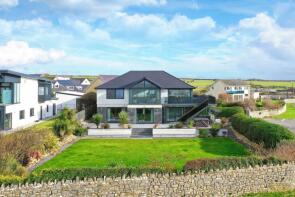 Llancarreg, Beach Road, Bridgend CF32 0RP