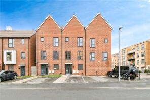 4, Maiden Way, Rainham RM13 8LF