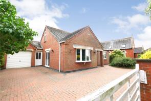 Kenrose, Hogsthorpe Road, Alford LN13 9SD